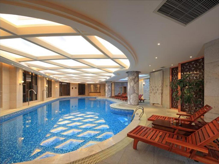 Yuanzhou Haoting hotel natatorium